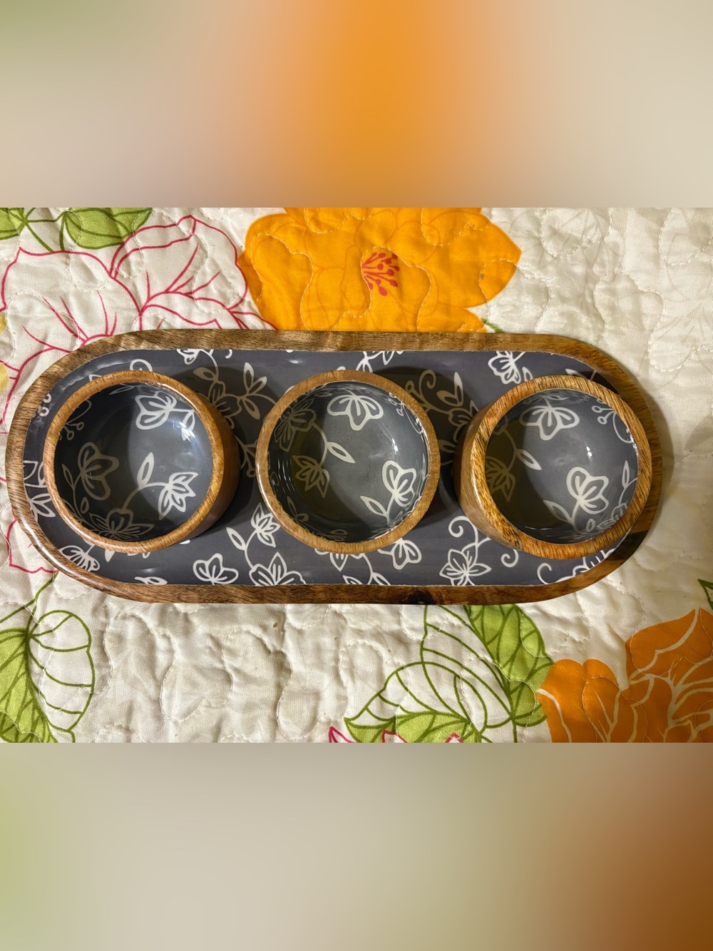 Temp-Tations Beige Ceramic and Wooden Serving Bowls and Tray